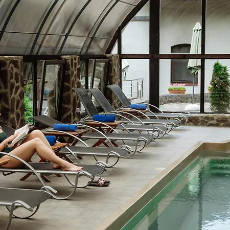 Hotel Kvitka 4*